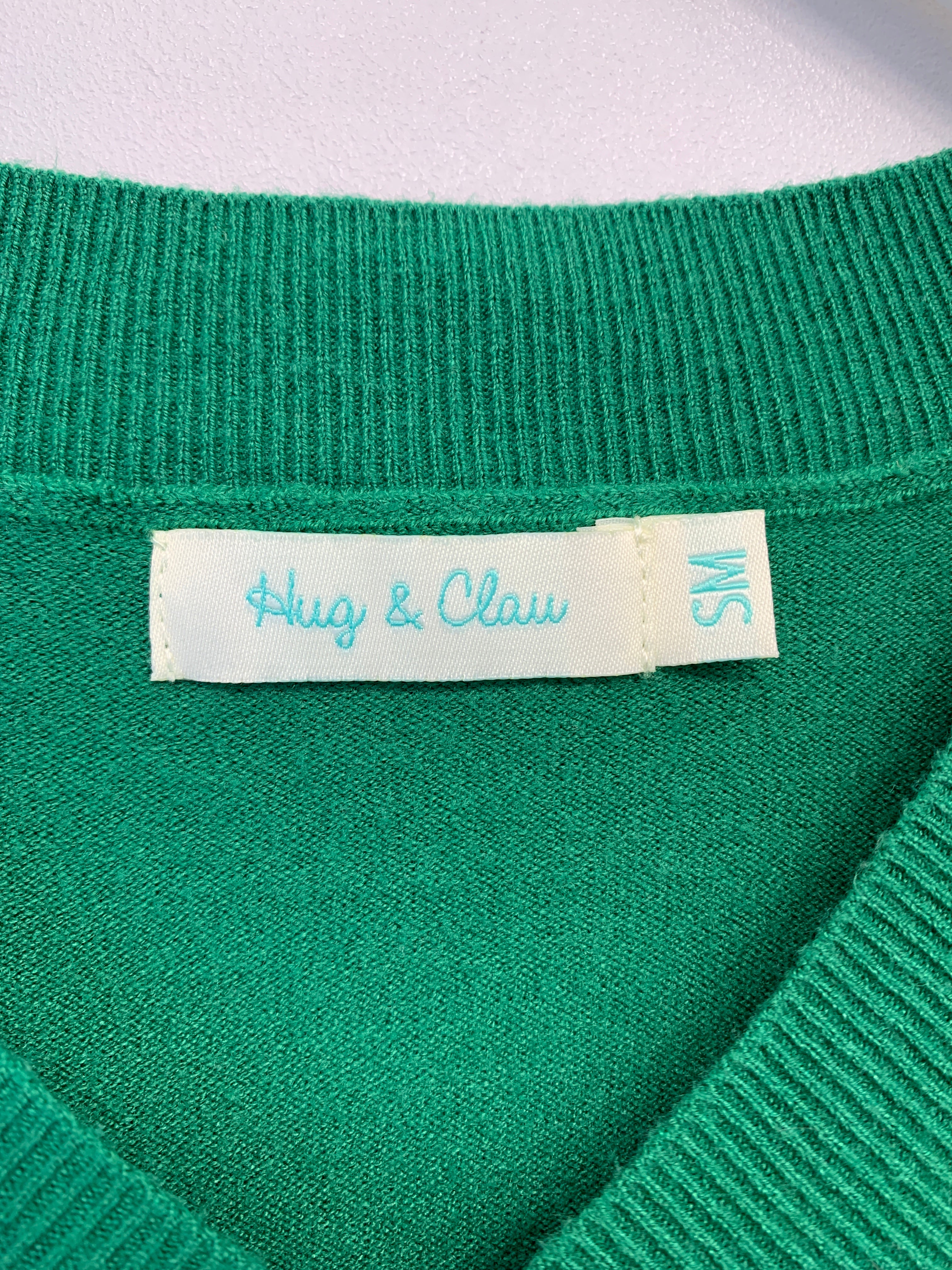 Hug & Claw Strik